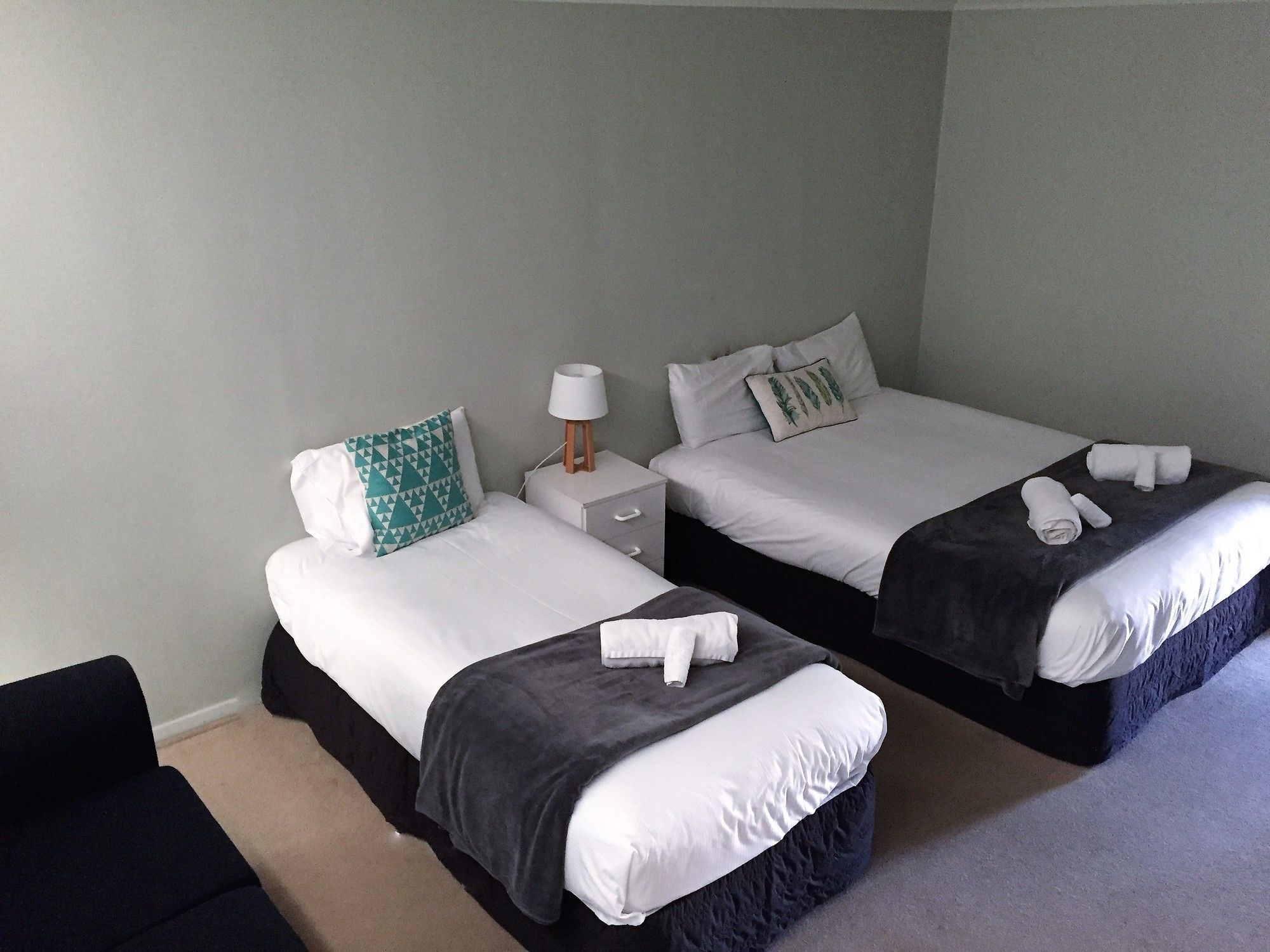 Fairway Motel & Apartments Уанака Екстериор снимка